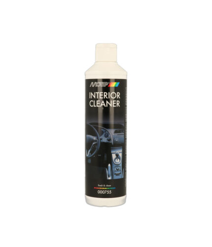 Vyčistite interiér svojho vozidla s prípravkom MOTIP Interior Cleaner.