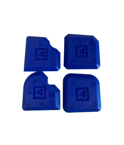 Súprava štyroch gumových stierok, Určených na aplikáciu a vyhladenie čerstvej silikónovej alebo akrylovej hmoty.